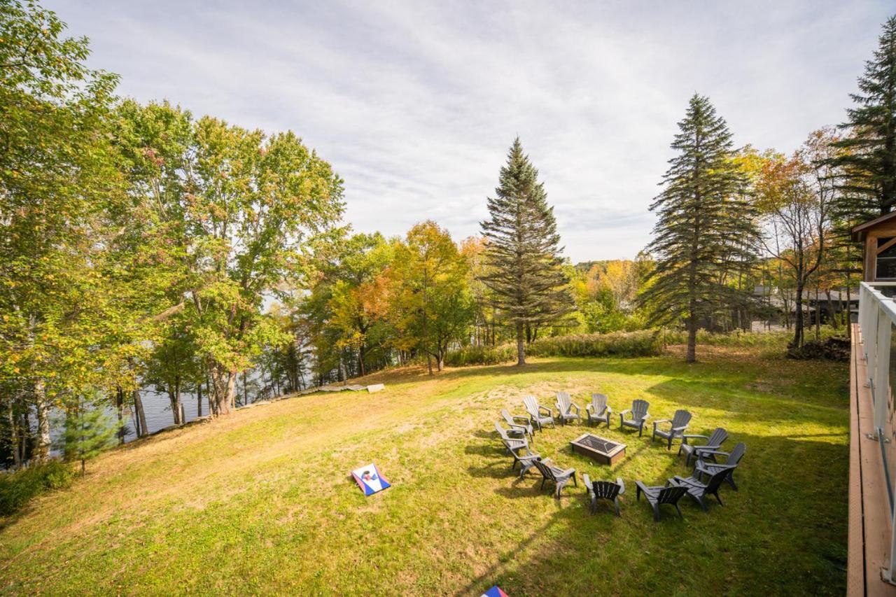 Villa Muskokawaterfront Pooltable 98Tv 6Acres Huntsville Exterior foto